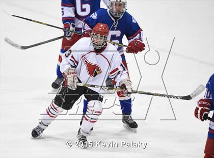 Thumbnail 2 in Glastonbury vs. Greenwich (CIAC D1 Semifinal) photogallery.