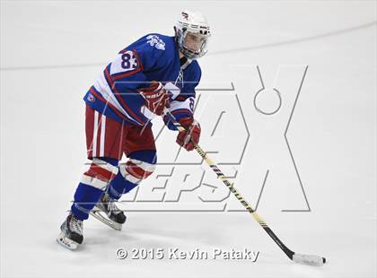 Thumbnail 1 in Glastonbury vs. Greenwich (CIAC D1 Semifinal) photogallery.