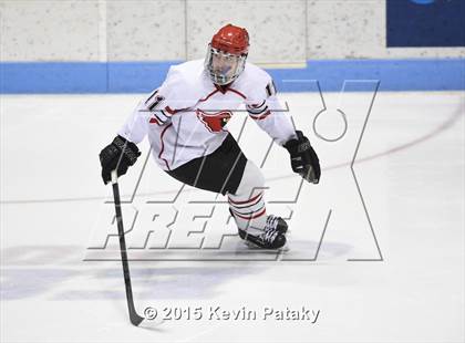 Thumbnail 3 in Glastonbury vs. Greenwich (CIAC D1 Semifinal) photogallery.