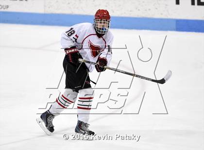 Thumbnail 3 in Glastonbury vs. Greenwich (CIAC D1 Semifinal) photogallery.