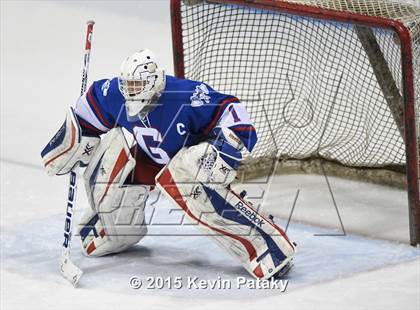 Thumbnail 2 in Glastonbury vs. Greenwich (CIAC D1 Semifinal) photogallery.