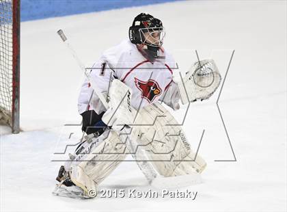 Thumbnail 2 in Glastonbury vs. Greenwich (CIAC D1 Semifinal) photogallery.