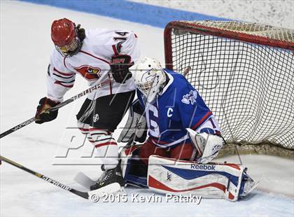 Thumbnail 1 in Glastonbury vs. Greenwich (CIAC D1 Semifinal) photogallery.
