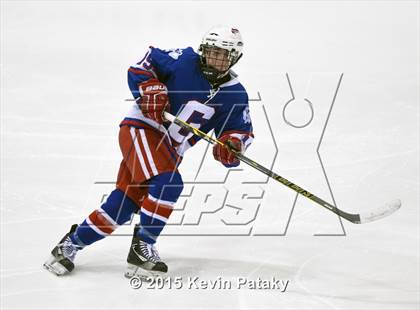 Thumbnail 3 in Glastonbury vs. Greenwich (CIAC D1 Semifinal) photogallery.