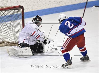 Thumbnail 3 in Glastonbury vs. Greenwich (CIAC D1 Semifinal) photogallery.