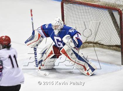 Thumbnail 2 in Glastonbury vs. Greenwich (CIAC D1 Semifinal) photogallery.