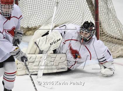 Thumbnail 2 in Glastonbury vs. Greenwich (CIAC D1 Semifinal) photogallery.