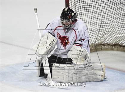 Thumbnail 2 in Glastonbury vs. Greenwich (CIAC D1 Semifinal) photogallery.