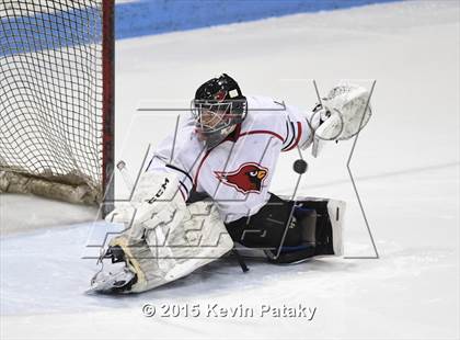 Thumbnail 3 in Glastonbury vs. Greenwich (CIAC D1 Semifinal) photogallery.