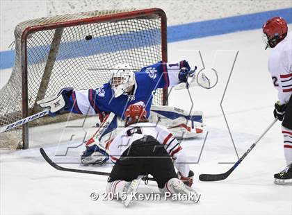 Thumbnail 1 in Glastonbury vs. Greenwich (CIAC D1 Semifinal) photogallery.
