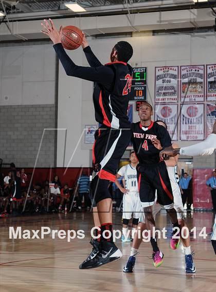 Thumbnail 2 in Renaissance Academy vs. View Park (CIF SoCal Regional D5 Final) photogallery.