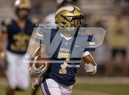 Thumbnail 1 in Quaker Valley @ Hopewell photogallery.