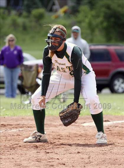 Thumbnail 2 in Hamburg vs West Seneca East (Section 6 Class A Prequarterfinal) photogallery.