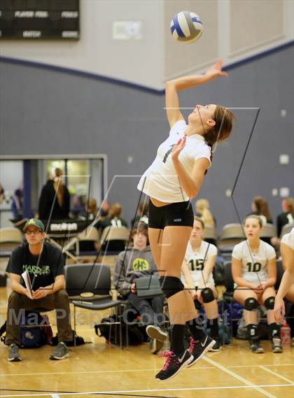 Thumbnail 1 in Christian Brothers vs Harbor (Nor Cal Classic) photogallery.