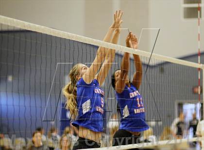 Thumbnail 2 in Christian Brothers vs Harbor (Nor Cal Classic) photogallery.