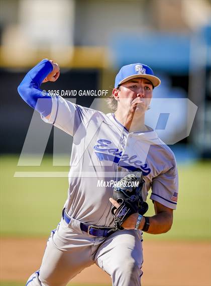 Thumbnail 3 in Santa Margarita @ Villa Park photogallery.