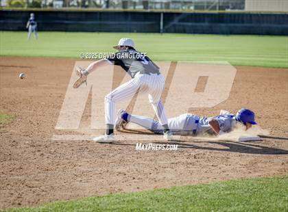 Thumbnail 3 in Santa Margarita @ Villa Park photogallery.