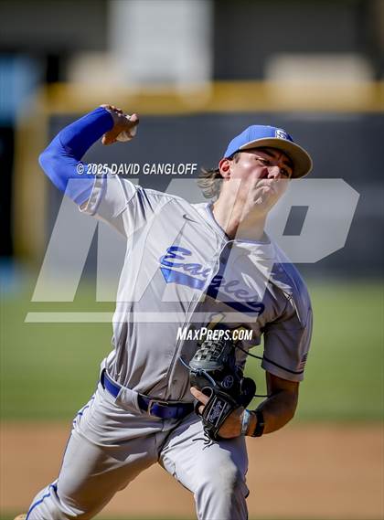 Thumbnail 3 in Santa Margarita @ Villa Park photogallery.