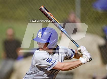 Thumbnail 1 in Santa Margarita @ Villa Park photogallery.
