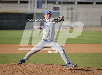 Thumbnail 1 in Santa Margarita @ Villa Park photogallery.