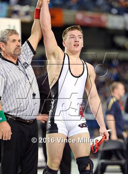 Thumbnail 2 in WIAA 3A 152 LB Championship  photogallery.