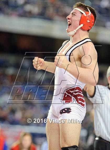 Thumbnail 2 in WIAA 3A 152 LB Championship  photogallery.