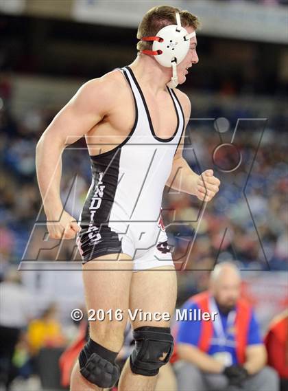 Thumbnail 1 in WIAA 3A 152 LB Championship  photogallery.