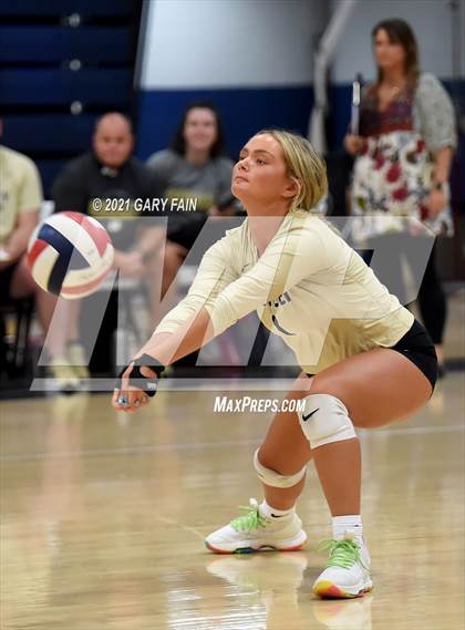 Thumbnail 2 in Bradley Central @ Soddy Daisy photogallery.