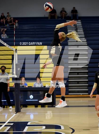 Thumbnail 1 in Bradley Central @ Soddy Daisy photogallery.