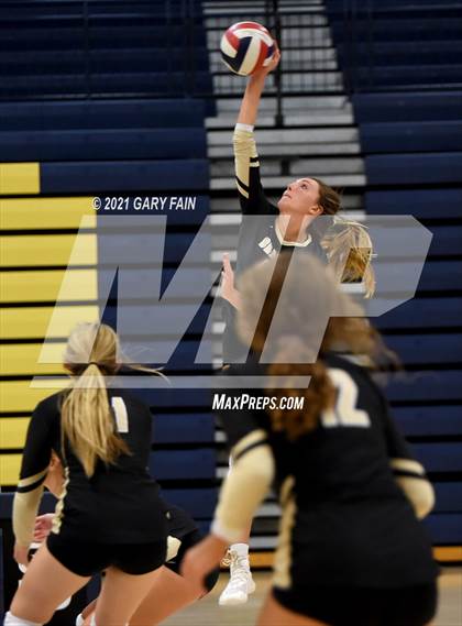 Thumbnail 1 in Bradley Central @ Soddy Daisy photogallery.