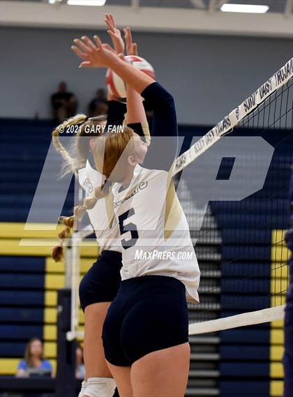 Thumbnail 1 in Bradley Central @ Soddy Daisy photogallery.