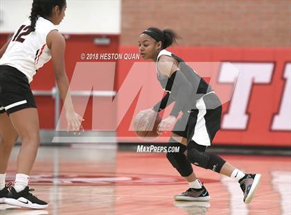 Thumbnail 2 in Bishop Montgomery vs Troy (Troy Classic) photogallery.