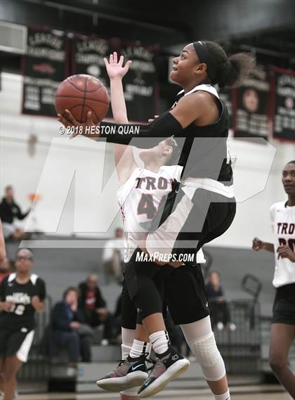 Thumbnail 3 in Bishop Montgomery vs Troy (Troy Classic) photogallery.
