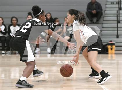 Thumbnail 3 in Bishop Montgomery vs Troy (Troy Classic) photogallery.