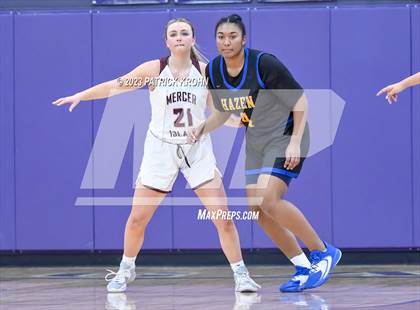 Thumbnail 1 in Hazen vs. Mercer Island photogallery.