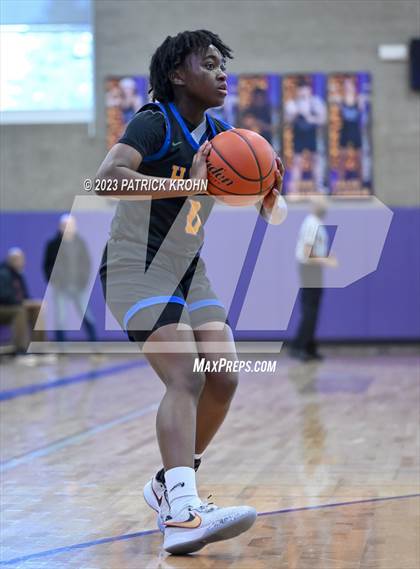 Thumbnail 1 in Hazen vs. Mercer Island photogallery.