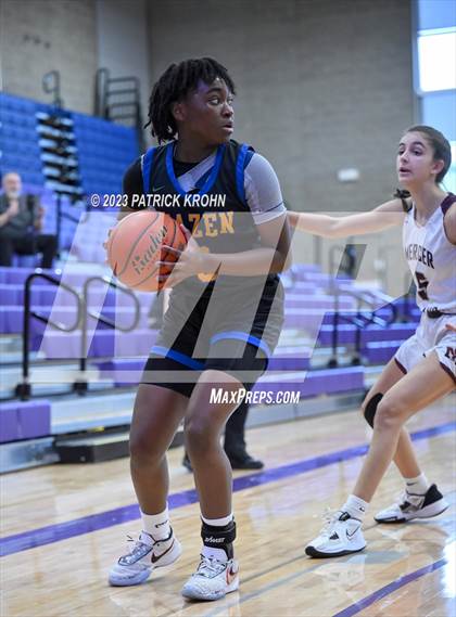 Thumbnail 1 in Hazen vs. Mercer Island photogallery.