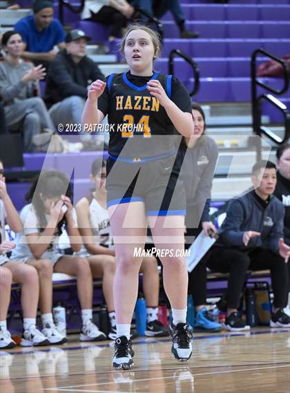 Thumbnail 3 in Hazen vs. Mercer Island photogallery.
