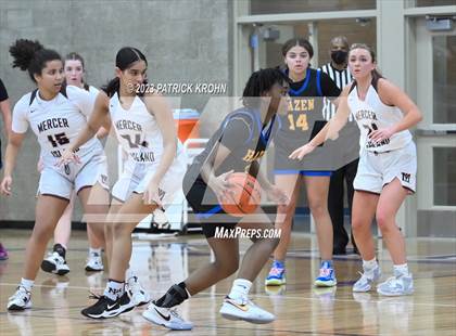 Thumbnail 1 in Hazen vs. Mercer Island photogallery.