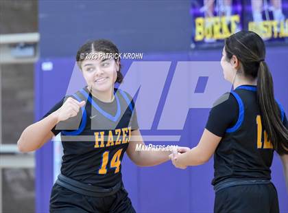 Thumbnail 1 in Hazen vs. Mercer Island photogallery.