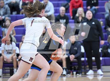 Thumbnail 1 in Hazen vs. Mercer Island photogallery.