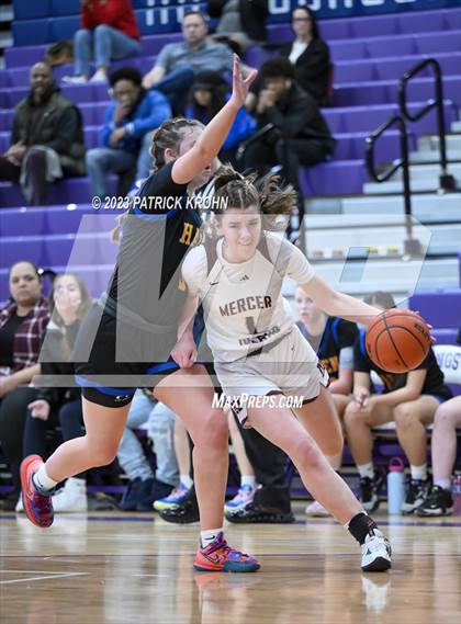 Thumbnail 2 in Hazen vs. Mercer Island photogallery.