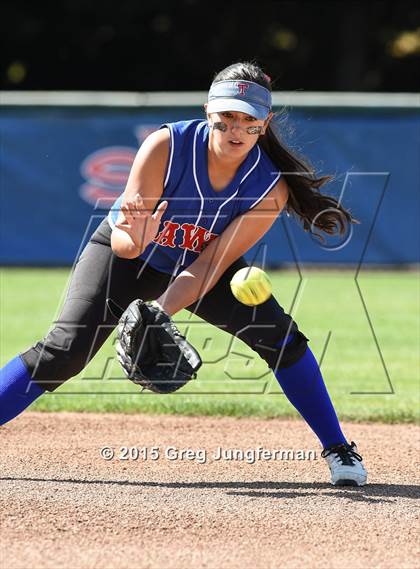 Thumbnail 3 in Bishop O'Dowd vs. Tamalpais (CIF NCS D3 Final) photogallery.