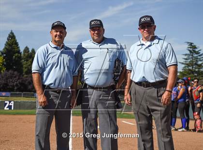 Thumbnail 3 in Bishop O'Dowd vs. Tamalpais (CIF NCS D3 Final) photogallery.