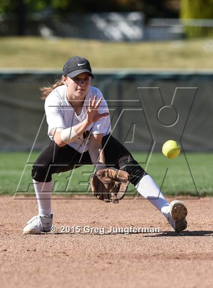 Thumbnail 2 in Bishop O'Dowd vs. Tamalpais (CIF NCS D3 Final) photogallery.