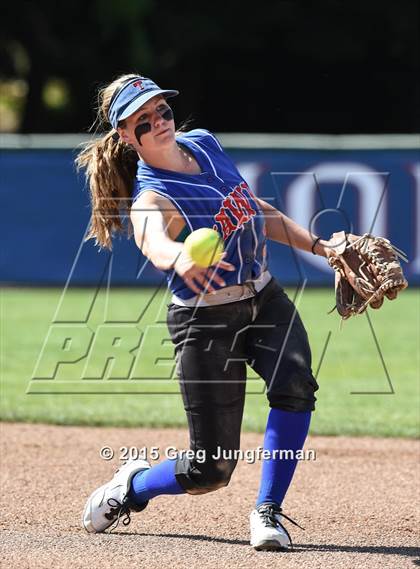 Thumbnail 1 in Bishop O'Dowd vs. Tamalpais (CIF NCS D3 Final) photogallery.