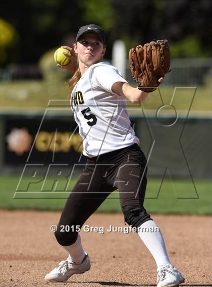 Thumbnail 1 in Bishop O'Dowd vs. Tamalpais (CIF NCS D3 Final) photogallery.