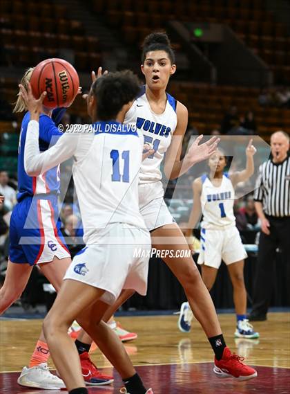 Thumbnail 2 in Cherry Creek vs. Grandview (CHSAA 5A Great 8) photogallery.