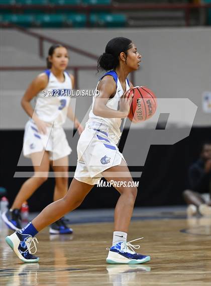 Thumbnail 3 in Cherry Creek vs. Grandview (CHSAA 5A Great 8) photogallery.