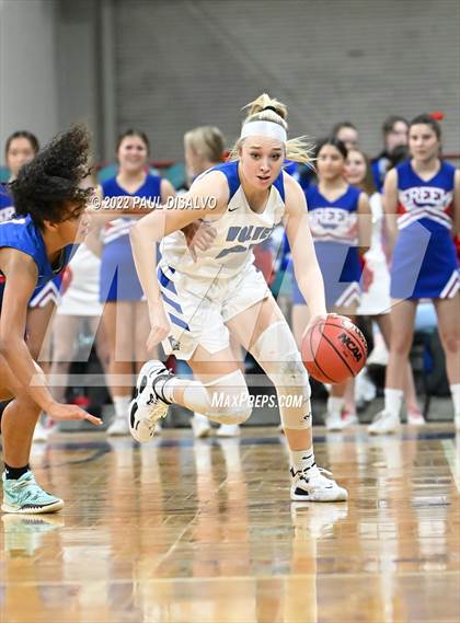 Thumbnail 3 in Cherry Creek vs. Grandview (CHSAA 5A Great 8) photogallery.